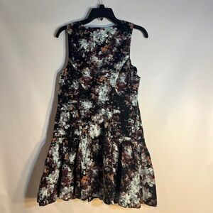BCBG Sleeveless Abstract Print Dress size 6